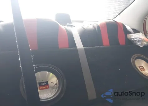 1998 Honda Civic Lx z USA, uszkodzony, nr VIN 1HGEJ6679WL045652